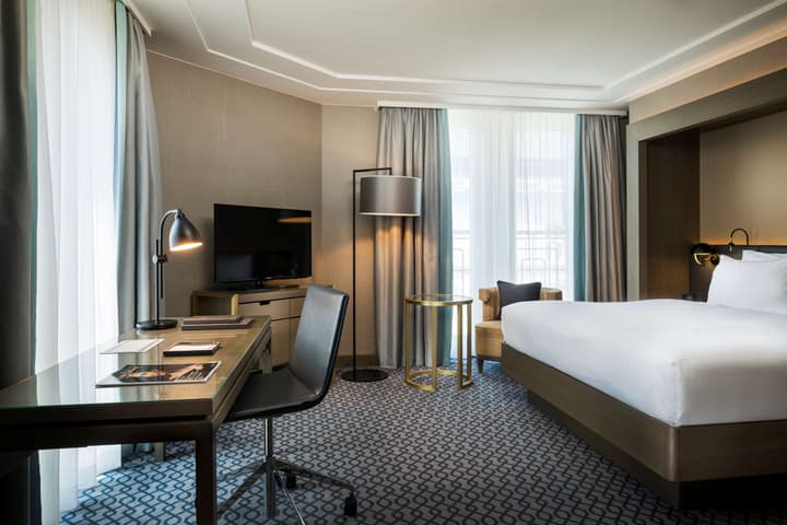 Hilton Vienna Plaza