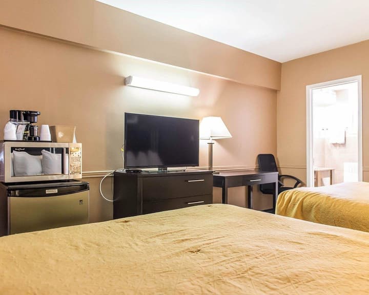 Econo Lodge Downtown Ottawa