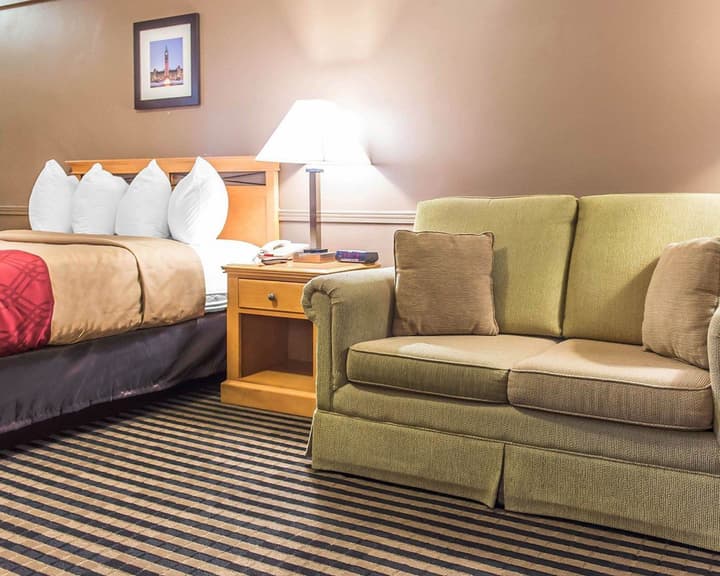 Econo Lodge Downtown Ottawa