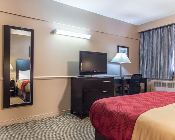 Econo Lodge Downtown Ottawa