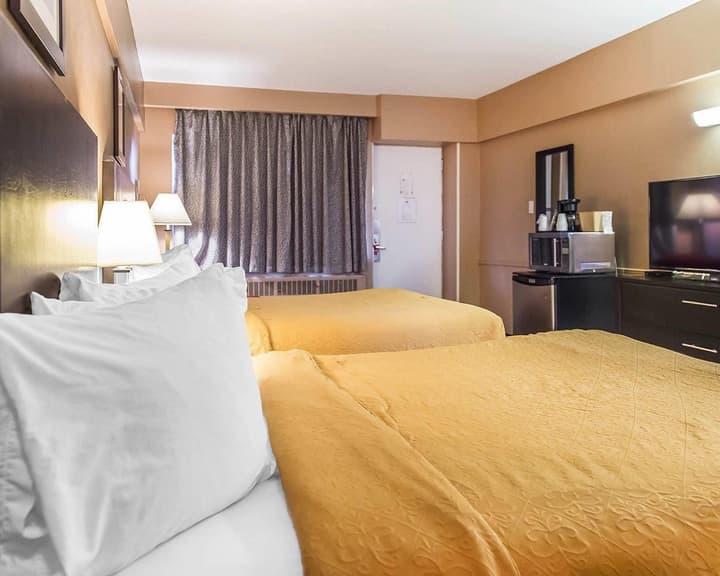 Econo Lodge Downtown Ottawa