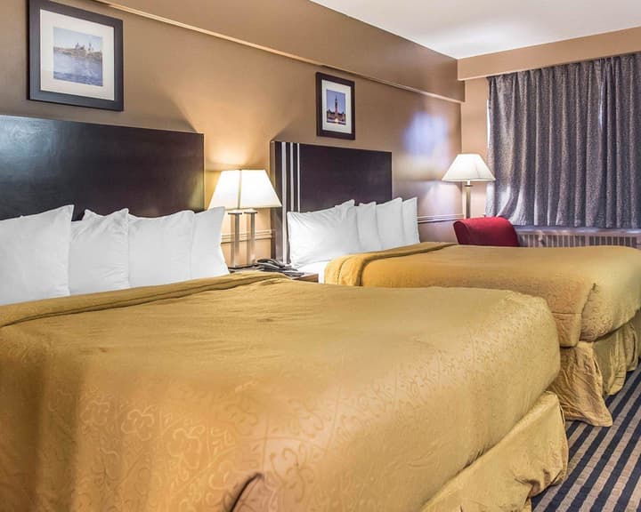 Econo Lodge Downtown Ottawa