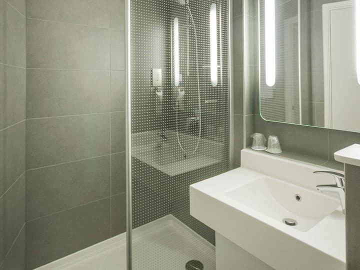 ibis London Heathrow Airport