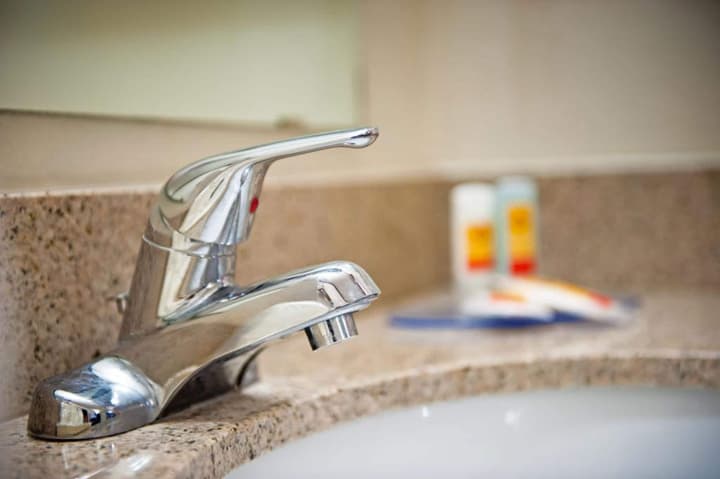 Econo Lodge Savannah Midtown