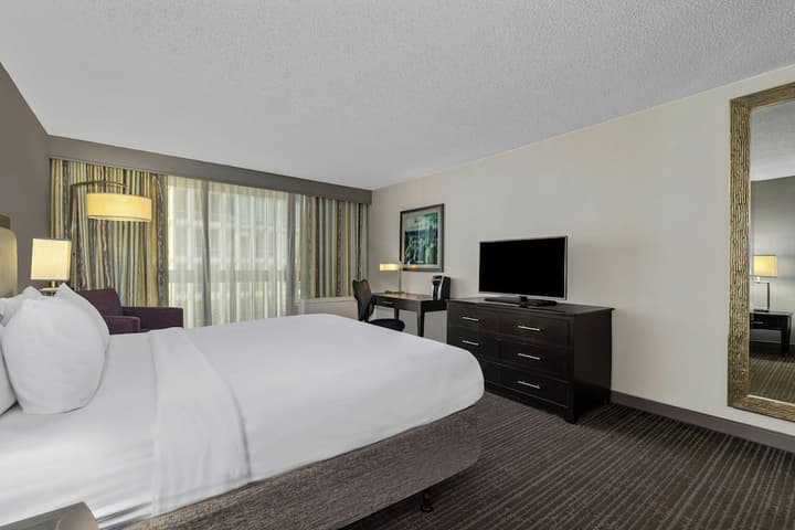 Crowne Plaza Atlanta - Midtown