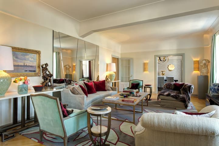 Hotel Astoria