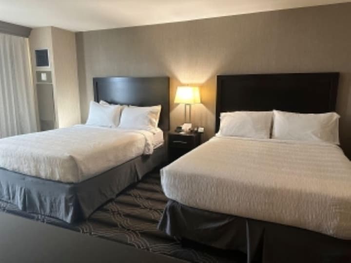 The Grand Laurel Hotel - Philadelphia