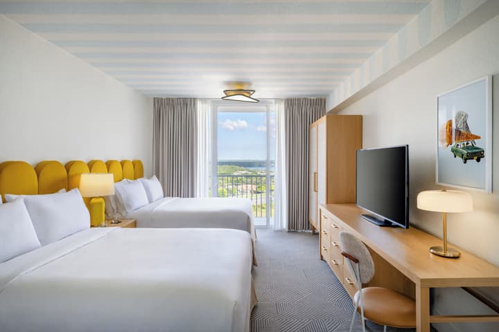 Renaissance Orlando Resort – Disney Springs® Area