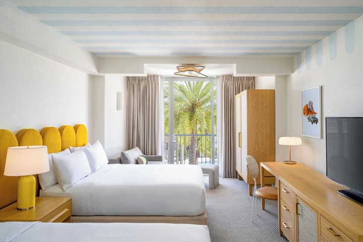 Renaissance Orlando Resort – Disney Springs® Area