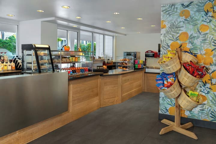 Renaissance Orlando Resort – Disney Springs® Area