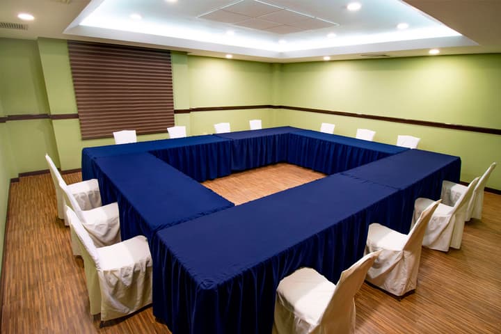 Araiza Palmira Hotel