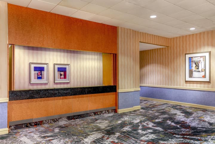Courtland Grand Hotel, Trademark Collection by Wyndham