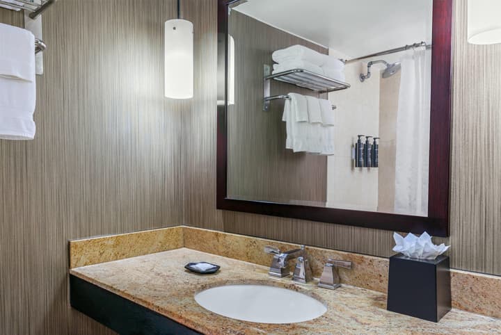 Courtland Grand Hotel, Trademark Collection by Wyndham