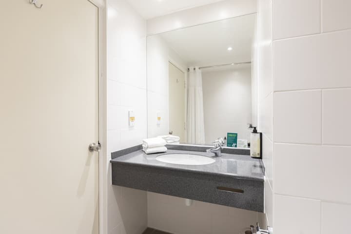 Holiday Inn London - Sutton by IHG