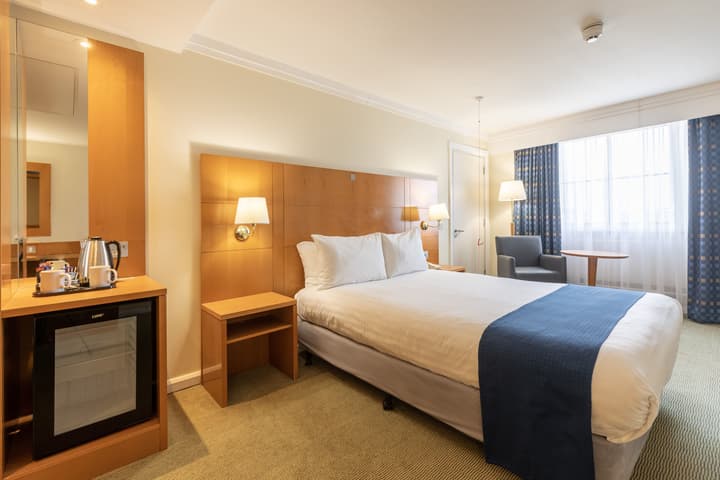 Holiday Inn London - Sutton by IHG