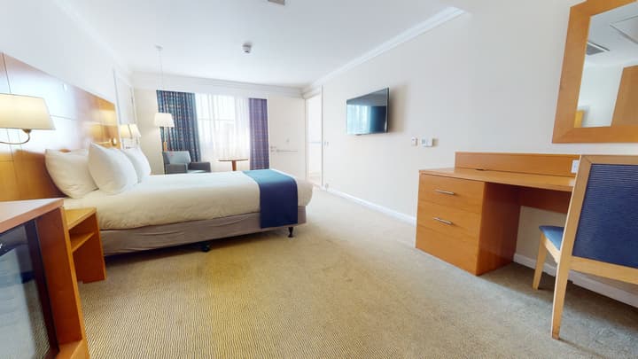 Holiday Inn London - Sutton by IHG