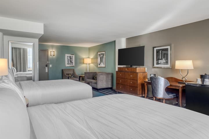 Best Western River North Hotel