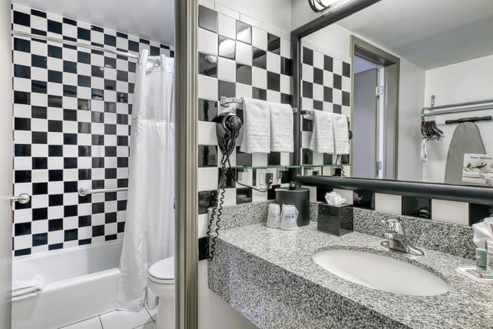 Best Western River North Hotel