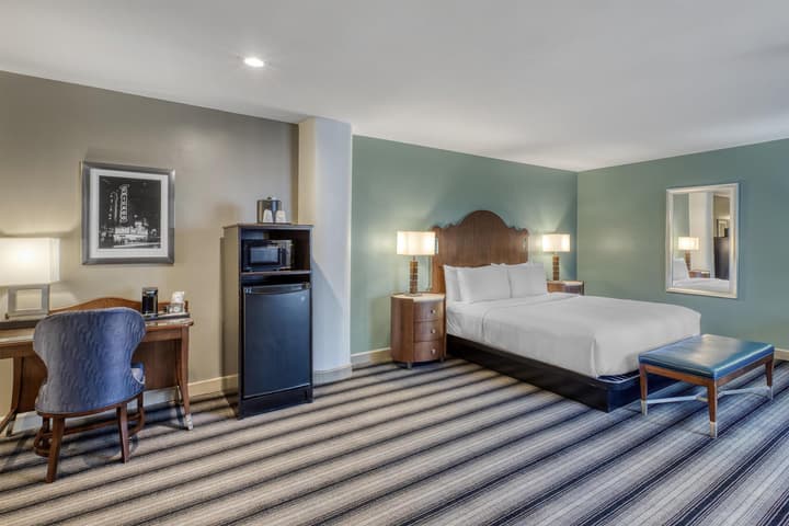 Best Western River North Hotel
