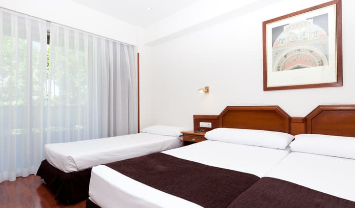 Senator Barajas Hotel