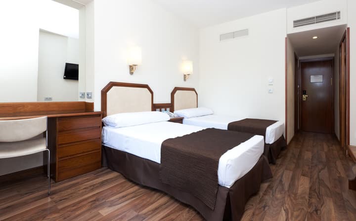 Senator Barajas Hotel