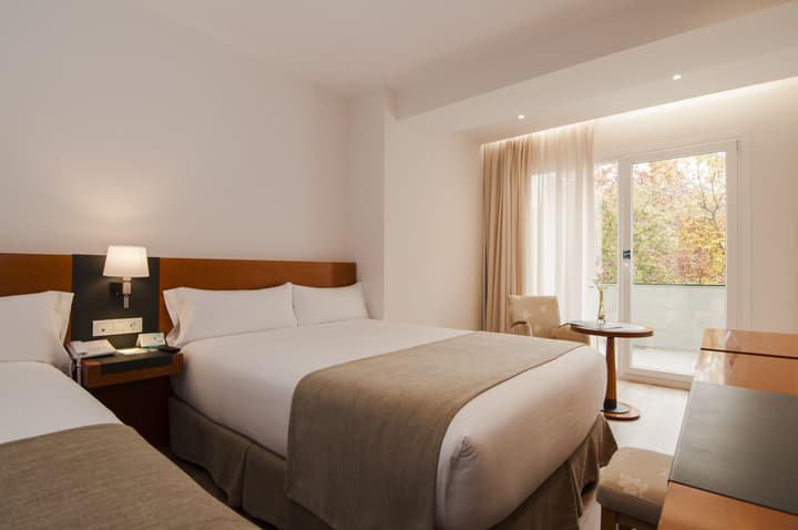 Senator Barajas Hotel