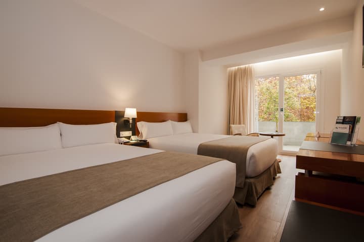Senator Barajas Hotel