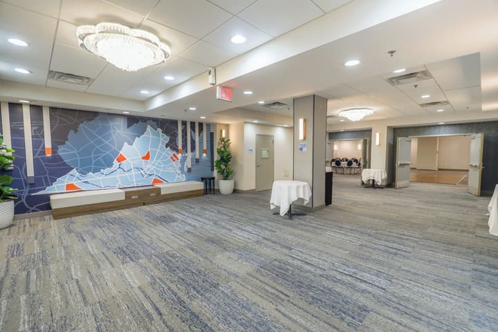 Holiday Inn Express Washington DC SW - Springfield by IHG