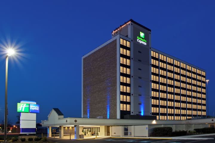Holiday Inn Express Washington DC SW - Springfield by IHG