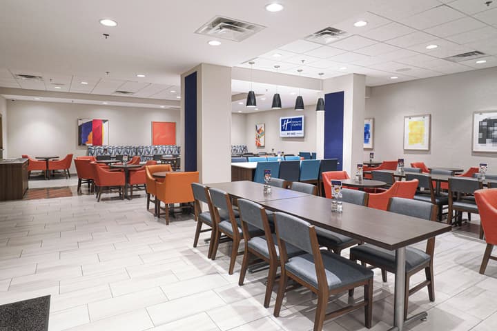 Holiday Inn Express Washington DC SW - Springfield by IHG