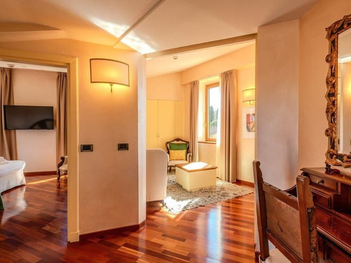 B&B Hotel Firenze Pitti Palace al Ponte Vecchio