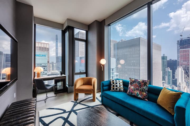 Tempo by Hilton New York Times Square