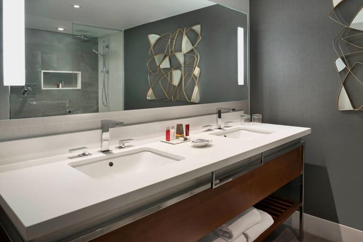 Toronto Marriott City Centre Hotel