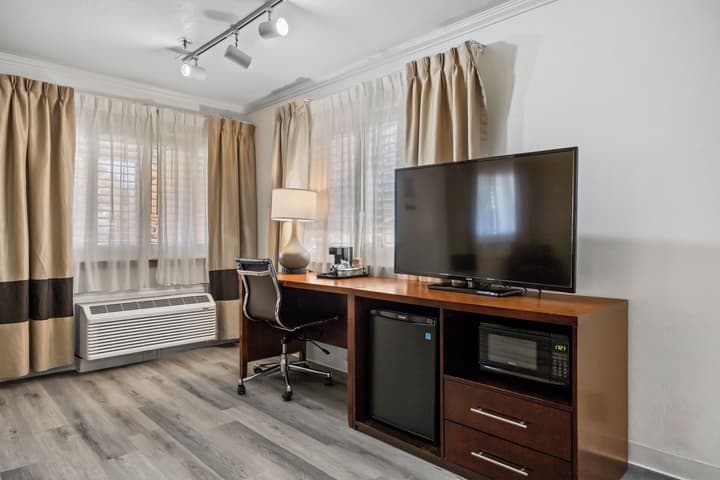 Comfort Inn Santa Cruz North