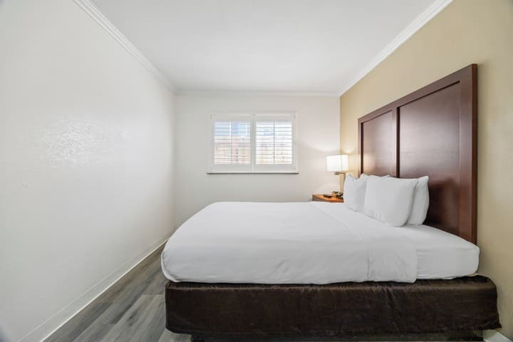 Comfort Inn Santa Cruz North
