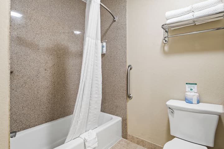 Comfort Inn Santa Cruz North