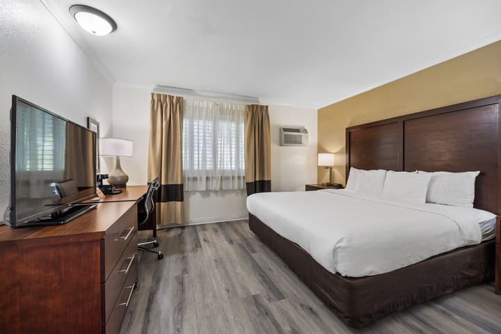 Comfort Inn Santa Cruz North