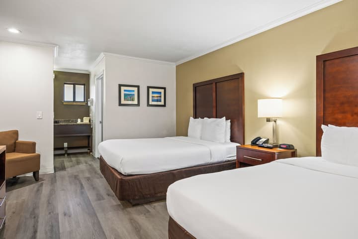 Comfort Inn Santa Cruz North