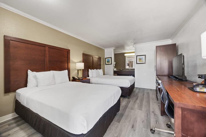 Comfort Inn Santa Cruz North