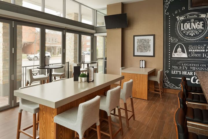 Hampton Inn & Suites Clayton/St. Louis-Galleria Area