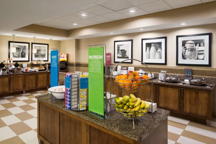 Hampton Inn & Suites Clayton/St. Louis-Galleria Area