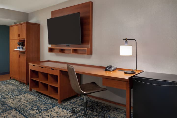Four Points By Sheraton Gatineau-Ottawa