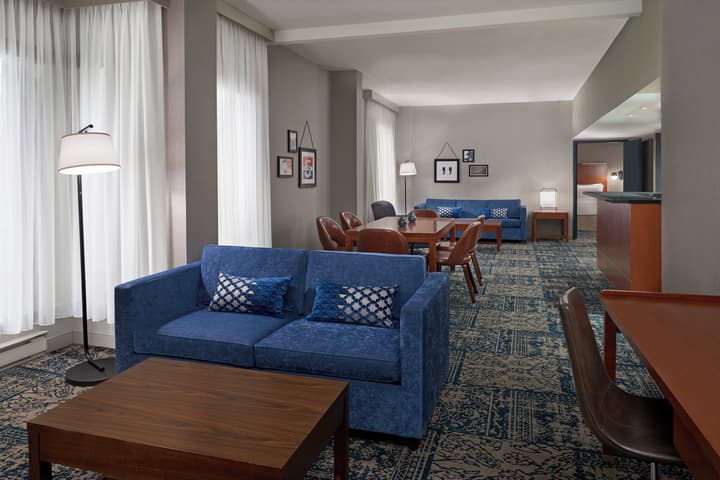 Four Points By Sheraton Gatineau-Ottawa
