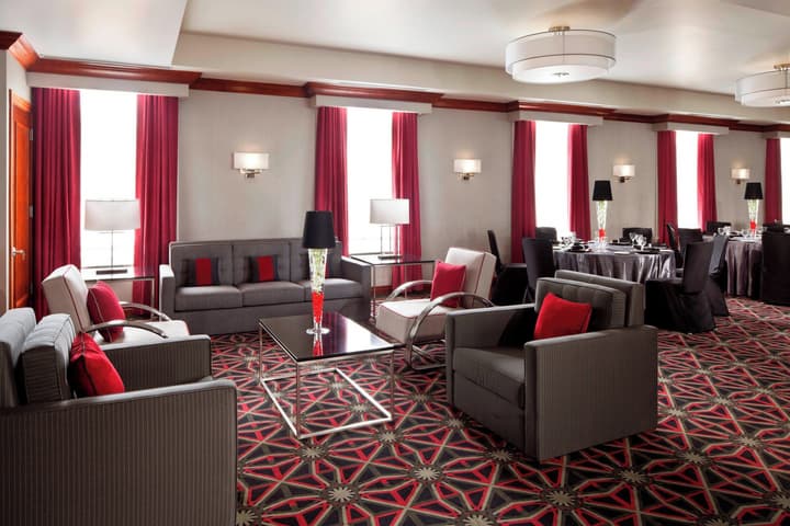 Four Points By Sheraton Gatineau-Ottawa