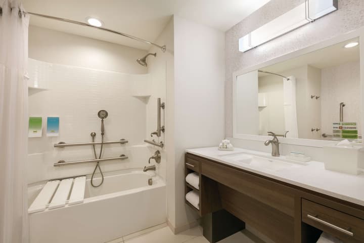 Home2 Suites by Hilton Williamsville Buffalo Airport
