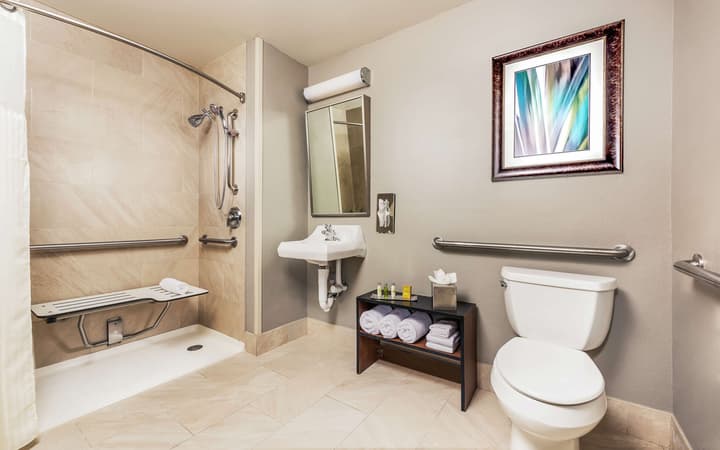 DoubleTree by Hilton Hotel West Palm Beach Airport