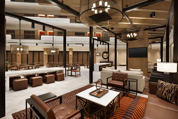 Embassy Suites by Hilton Austin Downtown South Congress