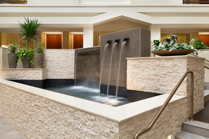 Embassy Suites by Hilton Austin Downtown South Congress