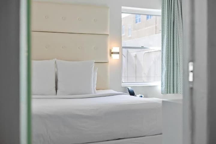 Beacon Hotel South Beach