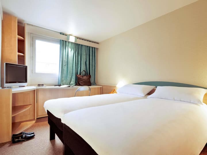 ibis Tours Sud